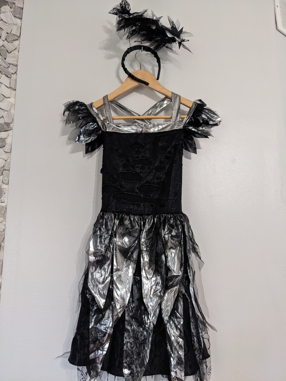 Dark Angel Halloween Costume Girls 12-14 Black Silver Halo Goth Emo Dress Up